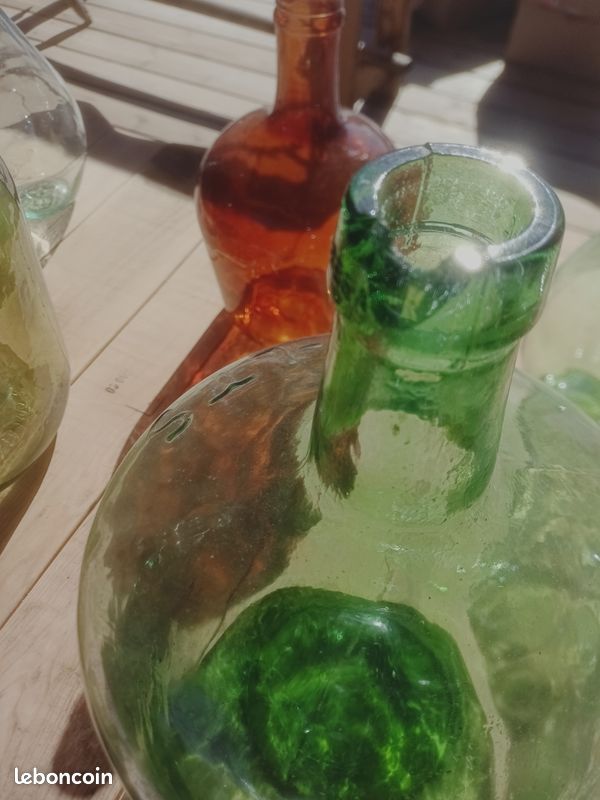 Lot Vases et Dames Jeanne (image 4)