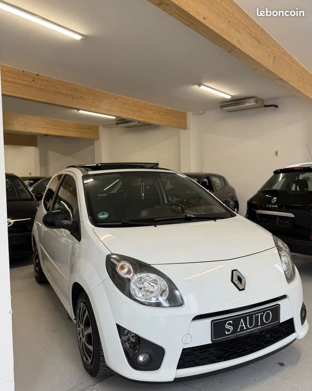Twingo II Toit Ouvrant Panoramique — Petit Prix — Entretenue (image 1)