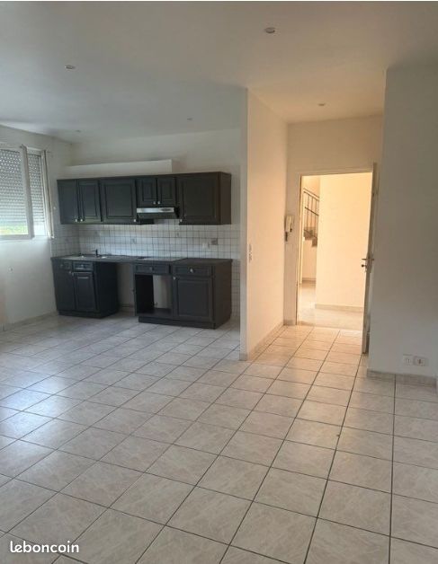 Appartement a louer livry-gargan - 3 pièce(s) - 65 m2 - Surfyn