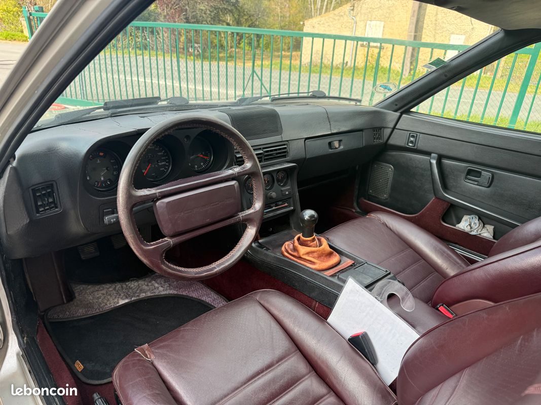 Porsche 924 (image 3)