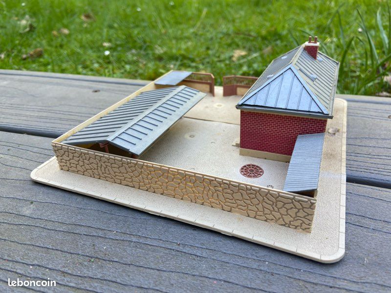 Jouef Echelle HO Maquette École - 1012 | Achetez sur