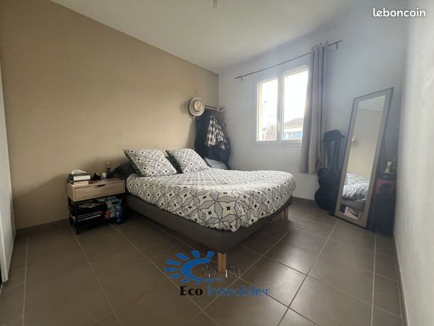 https://img.leboncoin.fr/api/v1/lbcpb1/images/82/37/6d/82376dcce6cf71e6606ee2f3ba17760c1d659ed5.jpg?rule=ad-image