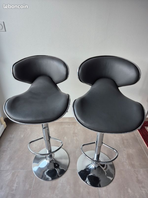 Chaises (image 2)