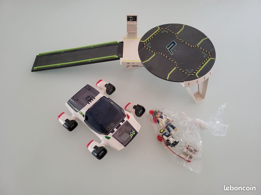 Playmobil planet jet des E rangers (image 1)