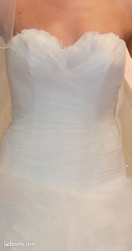 Robe de mariée Benicarlo de Pronovias (image 3)