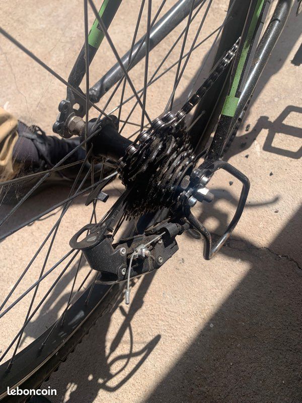 VTT ROCKRIDER 24 pouces Vélos