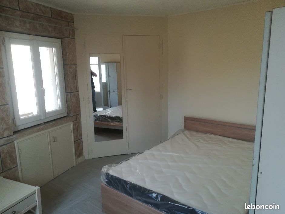 Appartement 2 pièces 23 m² · à Le Puy-en-Velay · 23 m² · 340 €