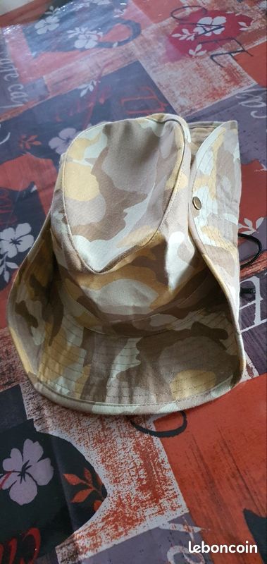 Chapeau (image 1)