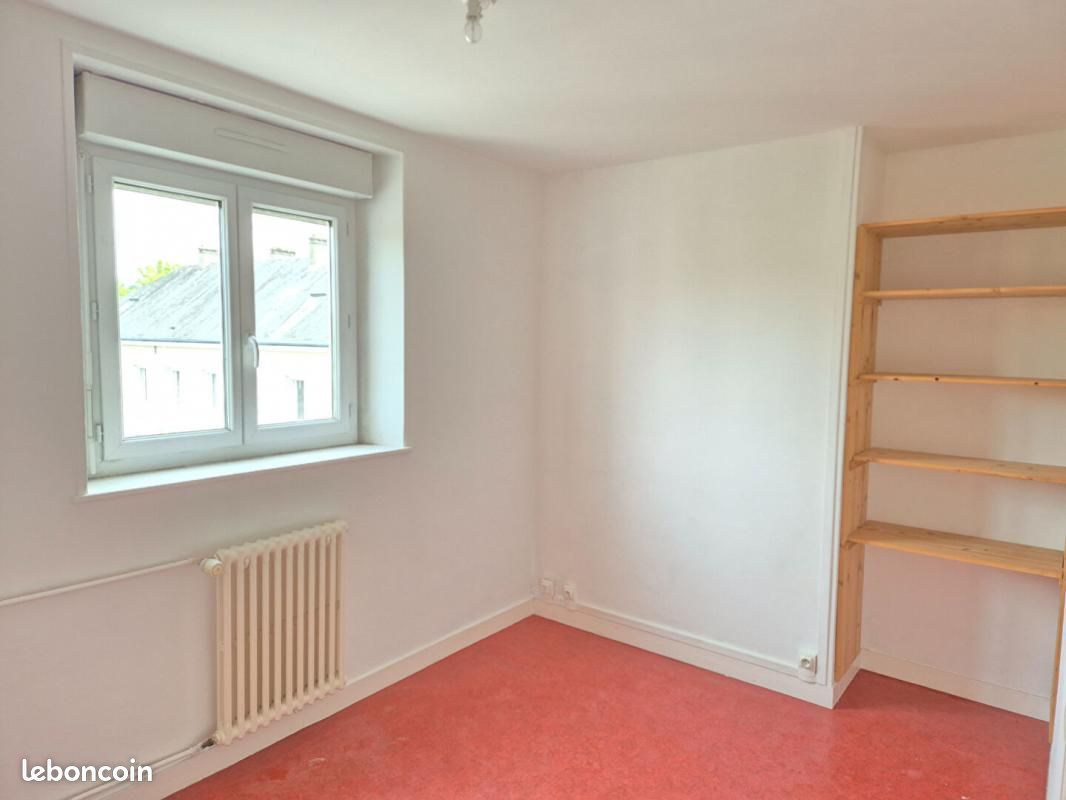 Appartement a louer saint-lo - 4 pièce(s) - 88 m2 - Surfyn