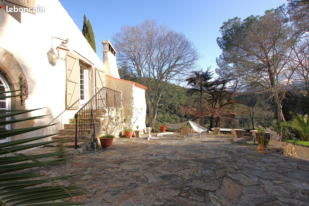 Maison 12 pièces 383 m² · à Perpignan · 383 m² · 450 000 €