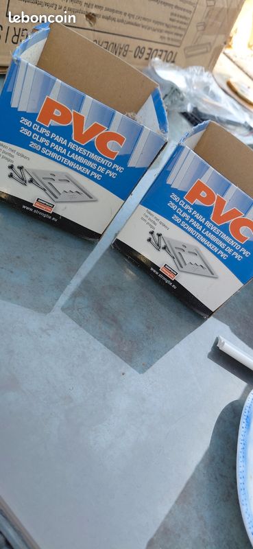 Lot de 2 boites Clips lambris pvc (image 1)