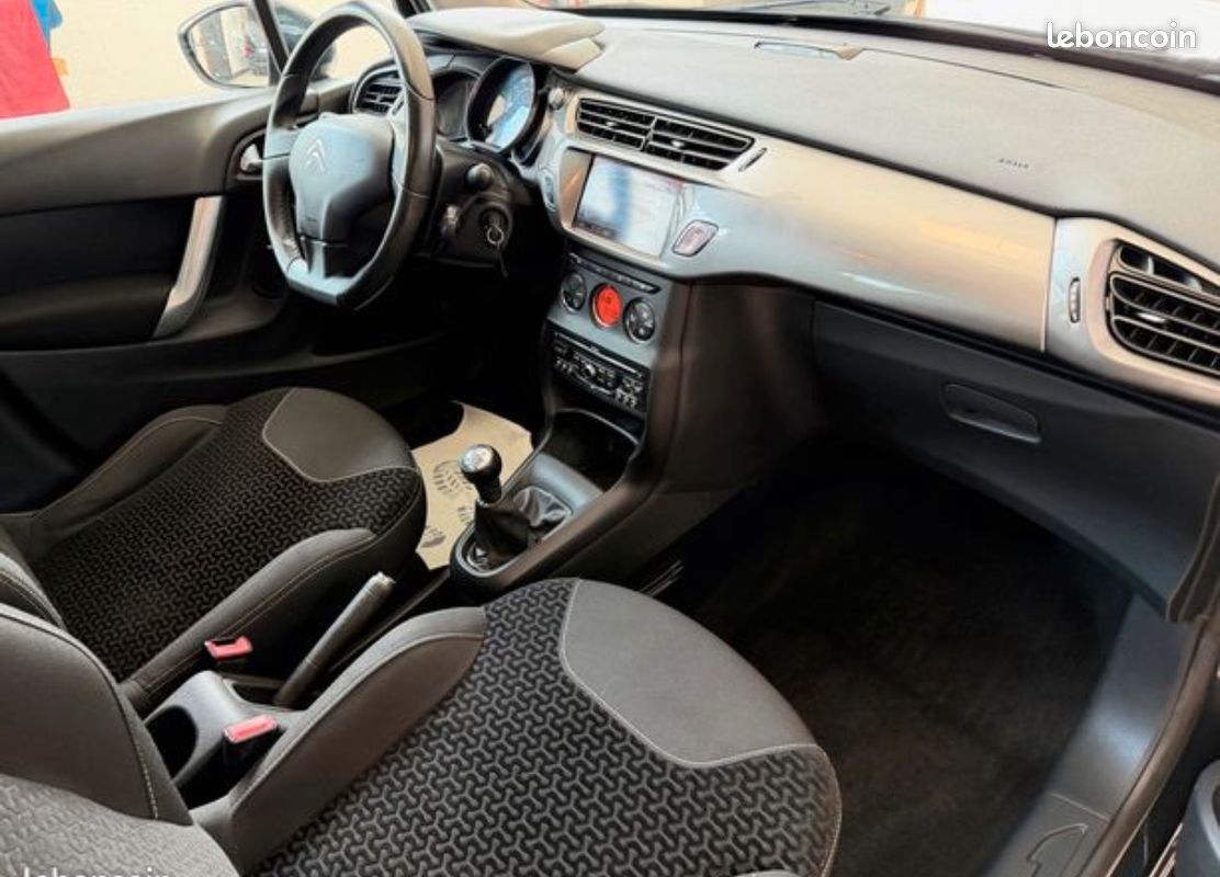 Citroen c3 ii 1.4 hdi 70ch 4cv confort bluetooth / gps / regulateur / 1ere main (image 4)