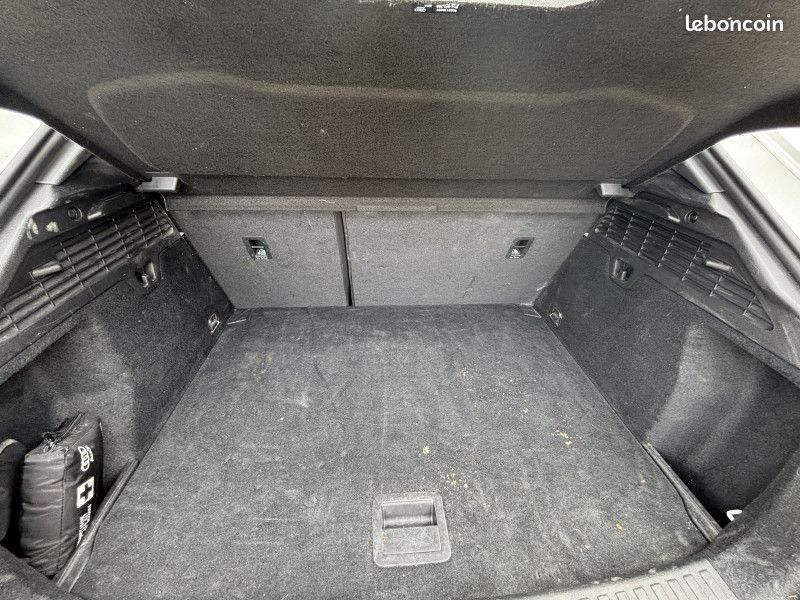 Audi A3 SPORTBACK 40 TFSI E 204CH DESIGN S TRONIC - TOIT PANO OUVRANT - SIEGES CHAUFFANTS (image 18)