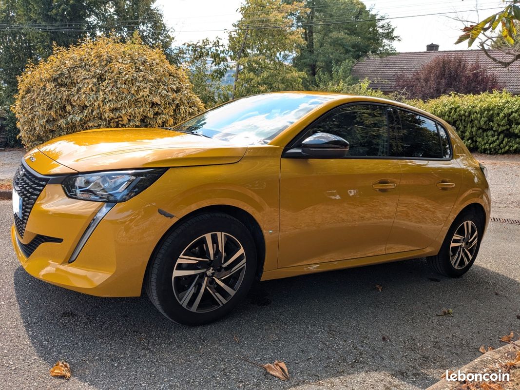 Peugeot 208 II Allure 1.2 PureTech 100 ch – Première main – 41 000 km – Entretien Peugeot (image 1)