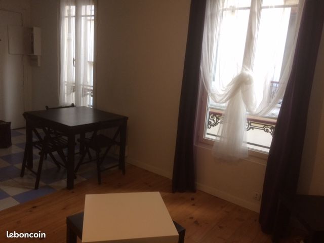 Appartement 1 pièce 23 m² · à Paris · 23 m² · 985 €/mois