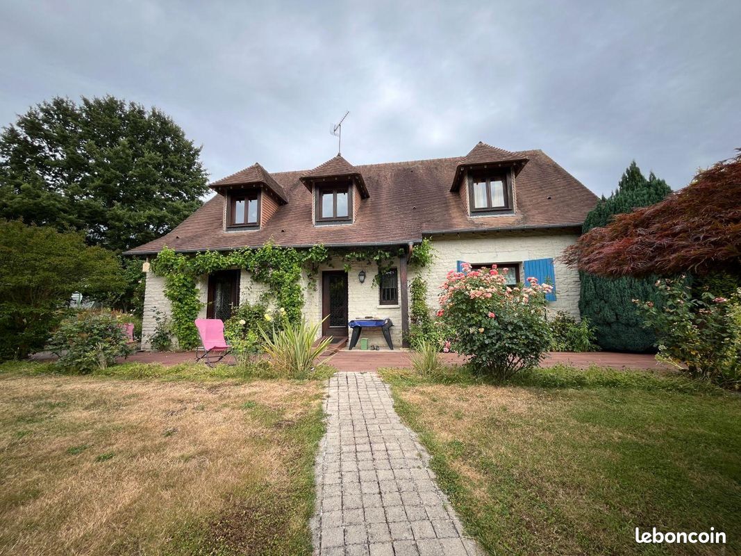 Maison 155 m² · à Bernay · 155 m² · 313 500 €