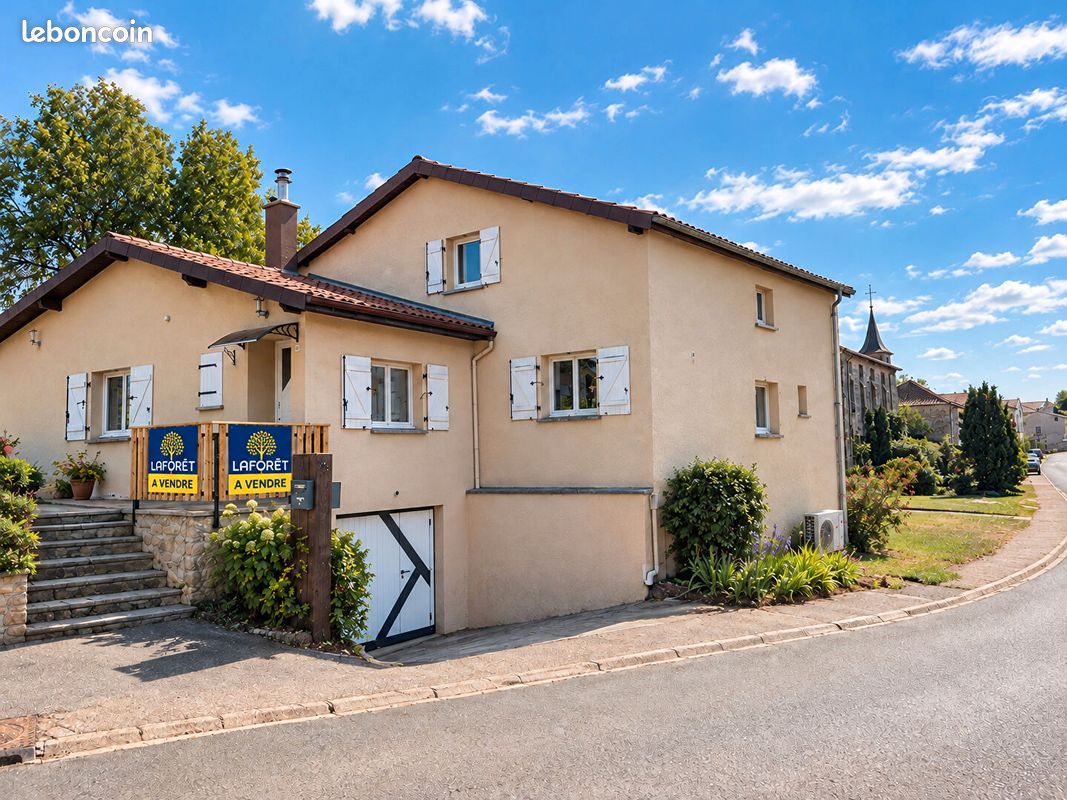 Maison 5 pièces 110 m² · à Mazeley · 110 m² · 207 000 €