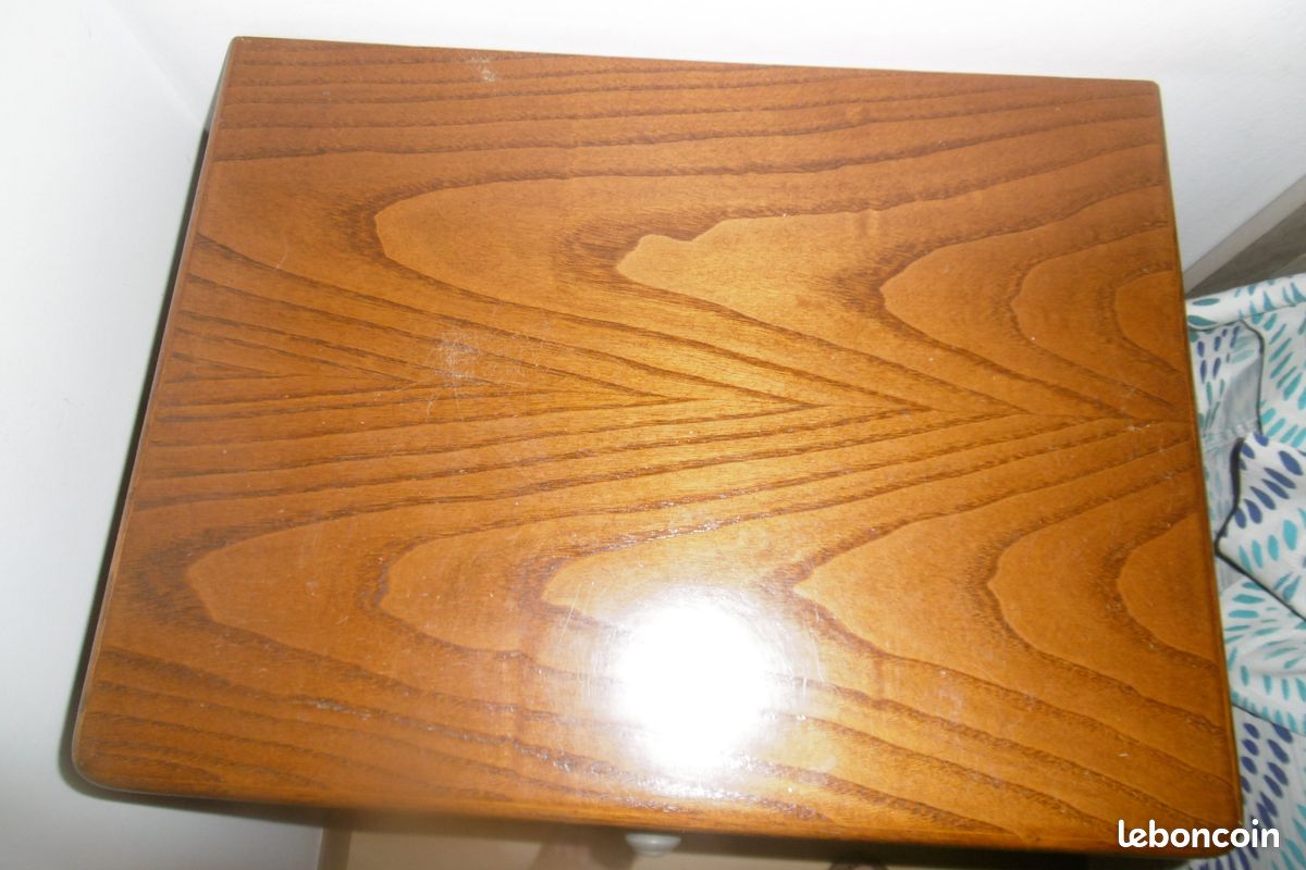 Table de chevet (image 4)