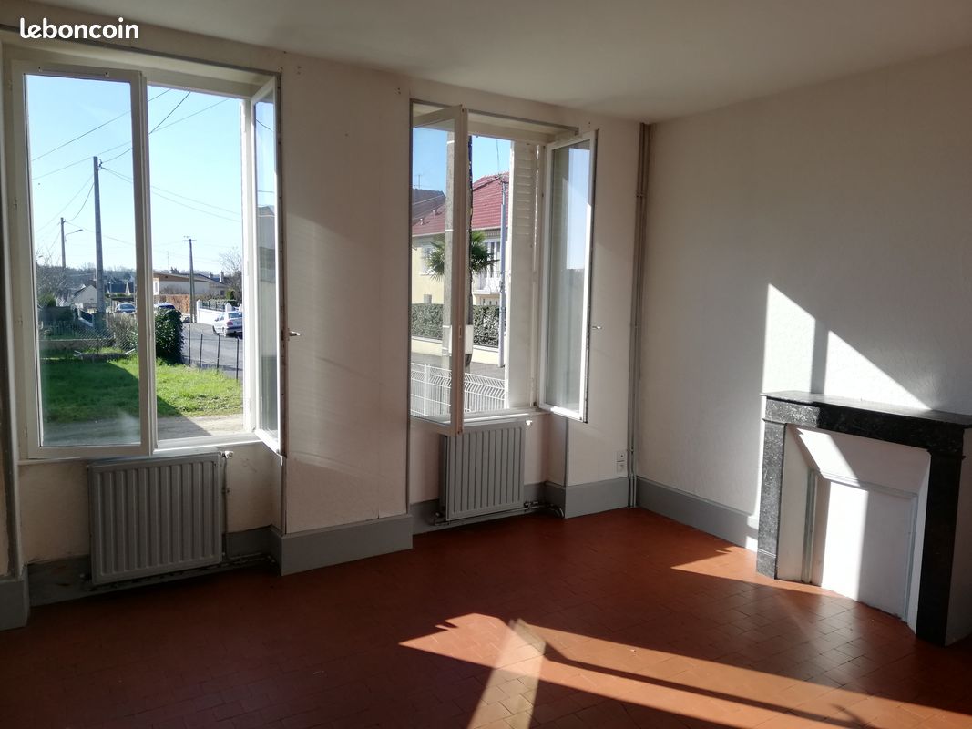 Appartement 4 pièces 82 m² · à Vierzon · 82 m² · 590 €