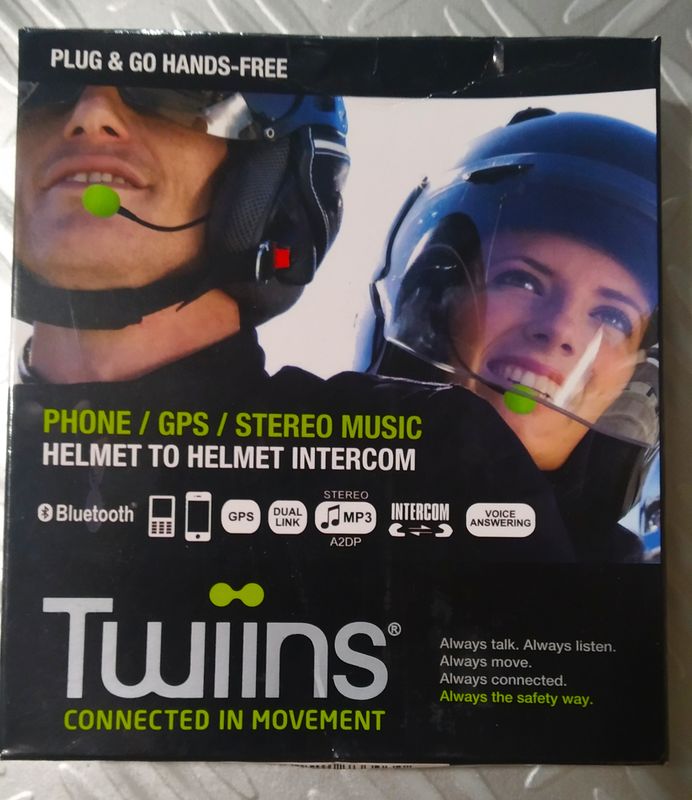 kit mains libres téléphone smartphone GPS MP3 intercom bluetooth