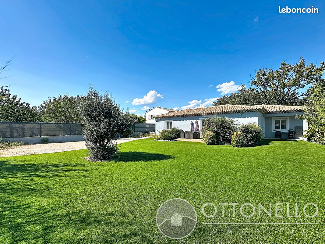 Maison 4 pièces 135 m² · à Roquebrune-sur-Argens · 135 m² · 599 000 €