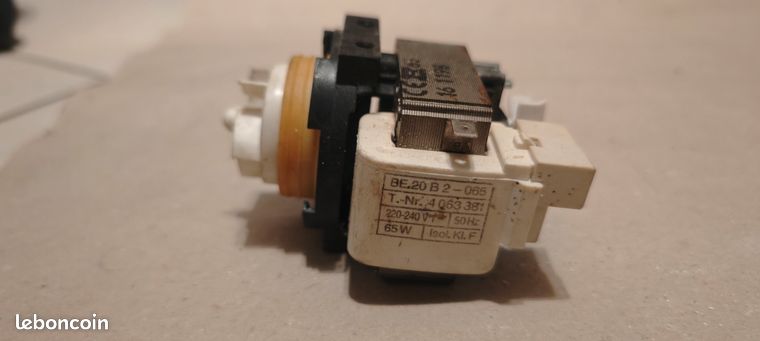 Pompe de vidange pour Lave-linge HANYU 9019978 (40W) | Leroy Merlin