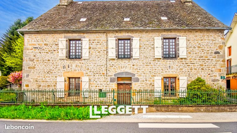 Maison 10 pièces 208 m²