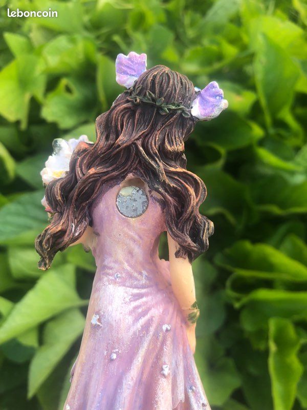 Statue De Fée - Fairystyle - Elfe De Jardin - LED Solaire - 31,5 X 20,5