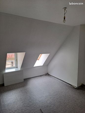 https://img.leboncoin.fr/api/v1/lbcpb1/images/82/48/44/82484419cdabc37d7475862f289de39b7ceb22e0.jpg?rule=ad-image