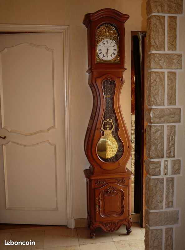 Horloge comtoise Régence noyer (image 1)