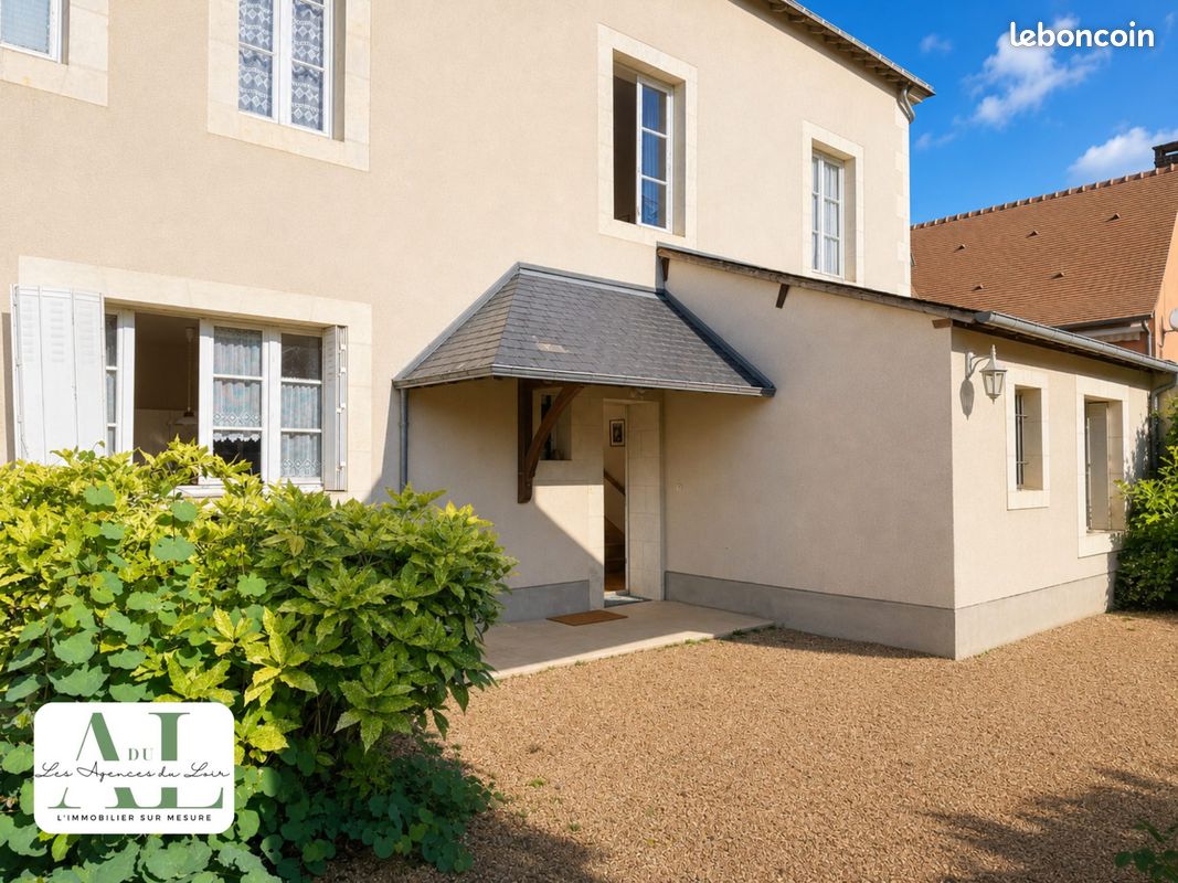 Maison 7 pièces 177 m² · à Pontvallain · 177 m² · 188 500 €