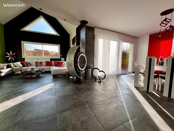 Maison 6 pièces 210 m²