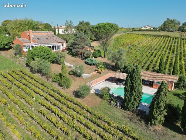 Maison 10 pièces 322 m²