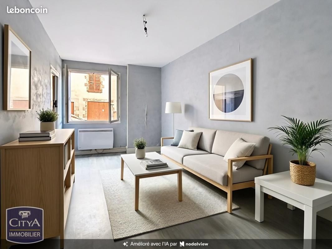 Appartement 2 pièces 44 m² · à Bourganeuf · 44 m² · 23 000 €