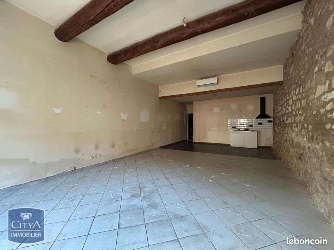 Appartement 2 pièces 65 m² · à Carpentras · 65 m² · 473 €