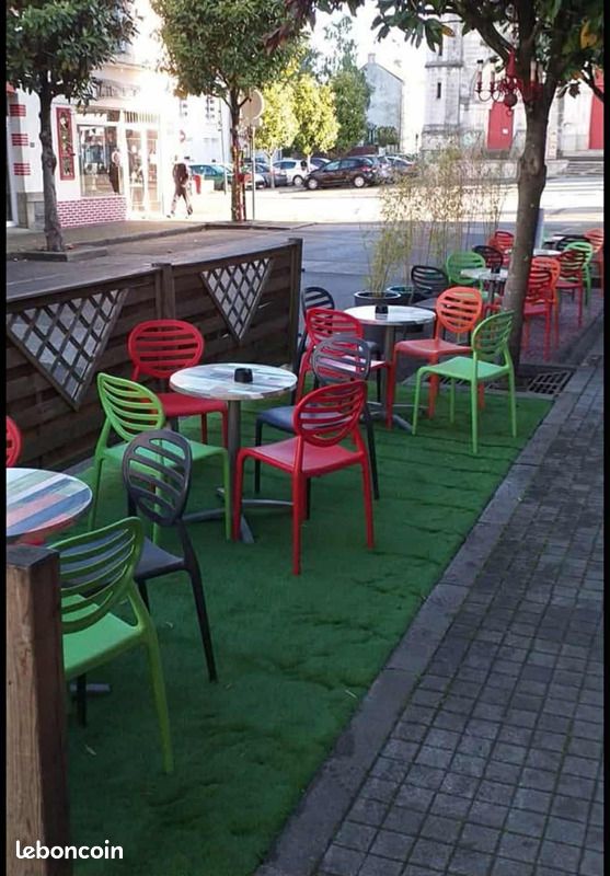 Fonds de commerce bar 210 m² (image 3)