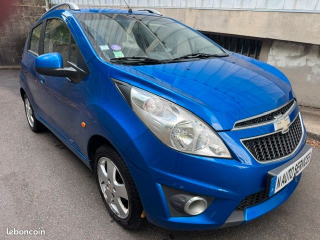 Chevrolet spark 1.2 81 lt (image 2)
