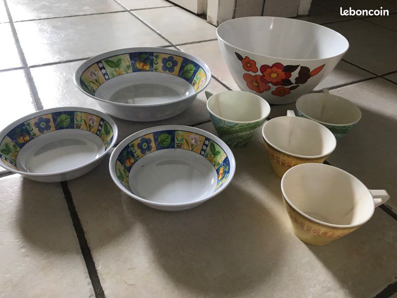 Lot en plastique (image 1)