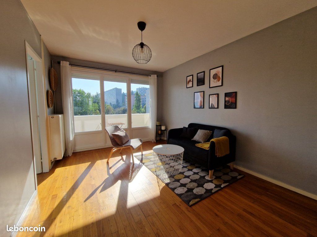 Appartement 4 pièces 67 m² · à Saint-Étienne · 67 m² · 85 000 €