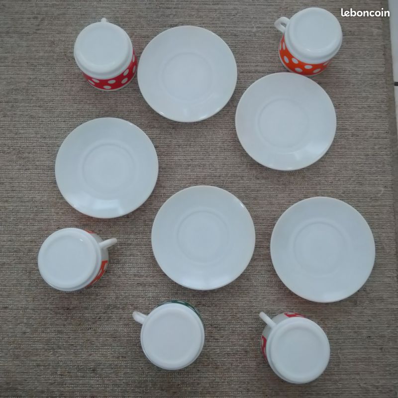 Grandes tasses en arcopal vintage (image 7)