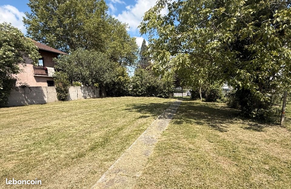 Terrain 470 m² Revel · 69 000 €