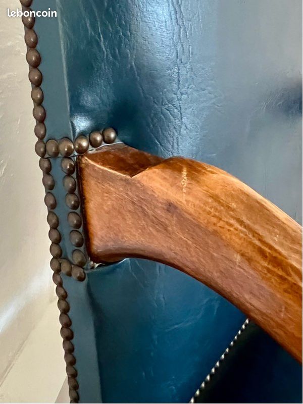 Paire de fauteuils style Louis XIII (image 9)