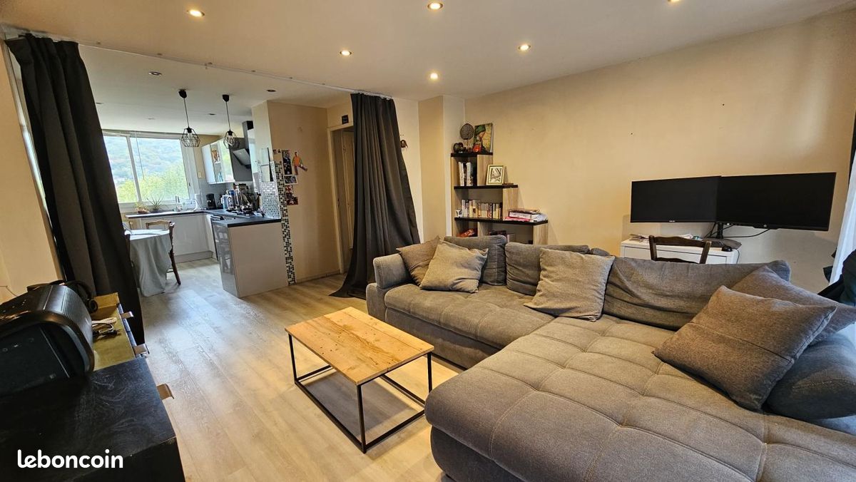 Appartement 4 pièces 70 m² · à Eybens · 70 m² · 970 €