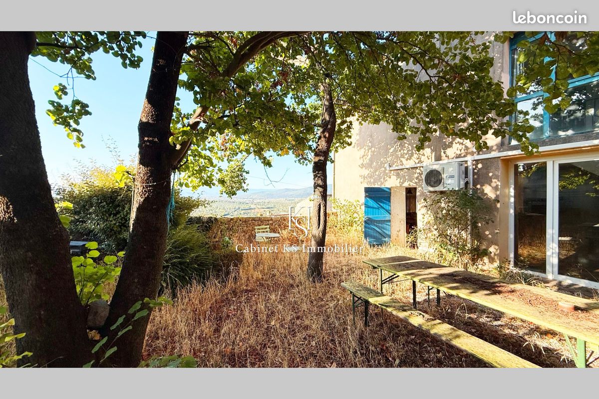 Maison 6 pièces 180 m² · à Seillons-Source-d'Argens · 180 m² · 395 000 €
