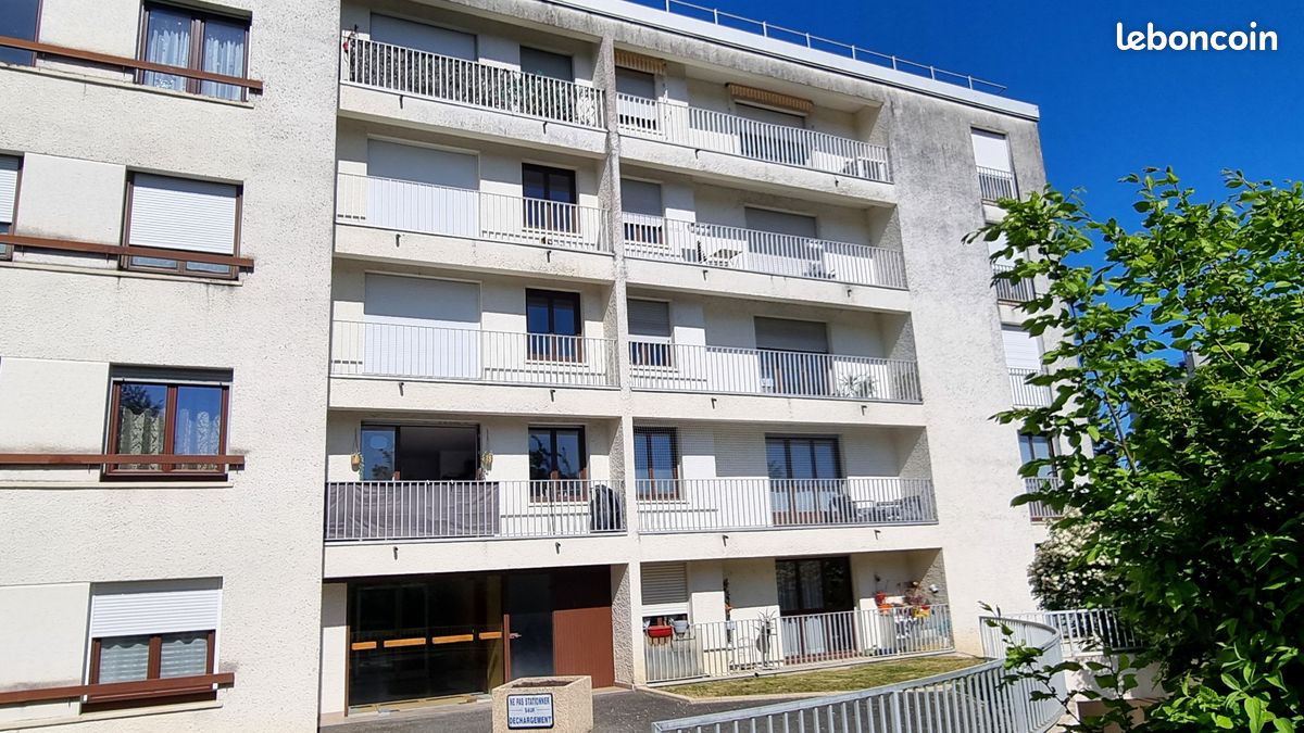 Appartement 1 pièce 31 m² · à Avon · 31 m² · 110 000 €
