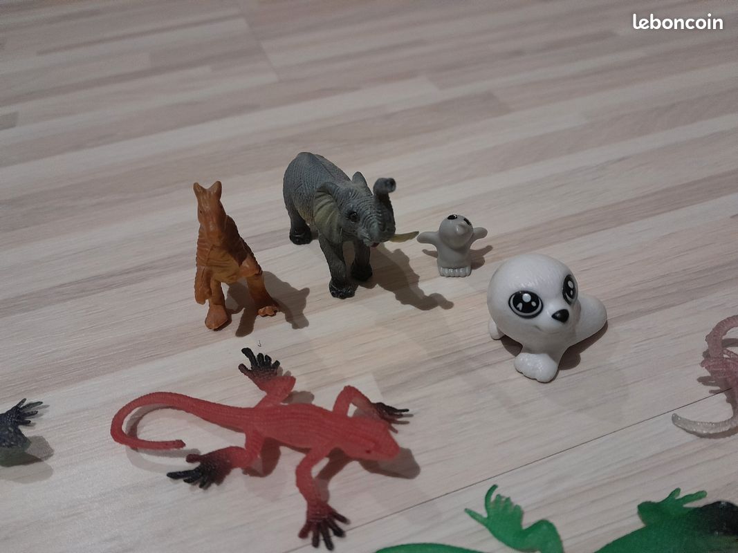 Lot de figurines lézards (image 3)