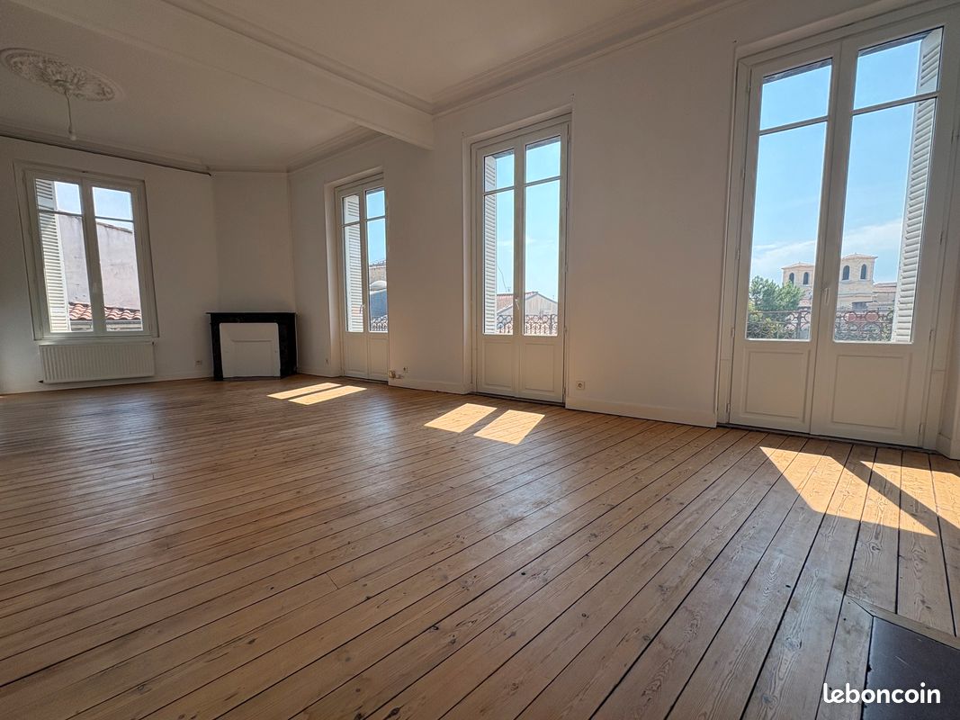 Appartement 4 pièces 110 m² · à Bordeaux · 110 m² · 1 488 €