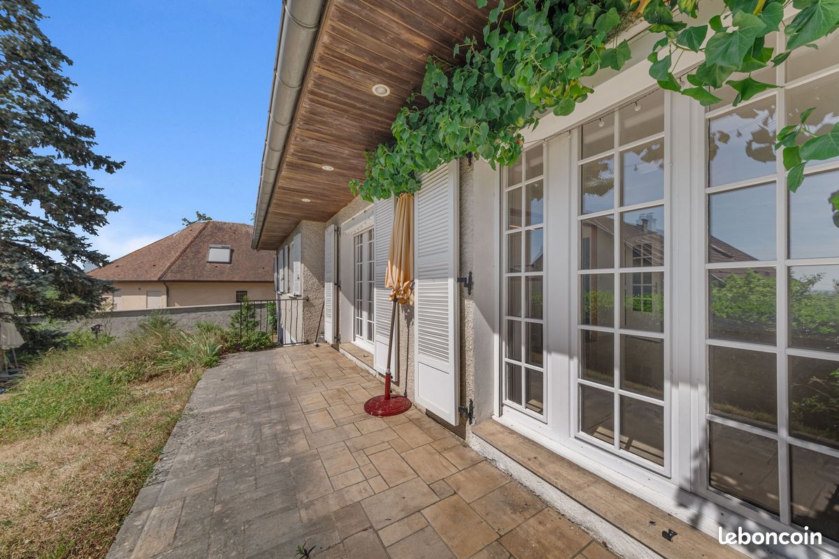 Propriété 6 pièces 126 m² (image 9)