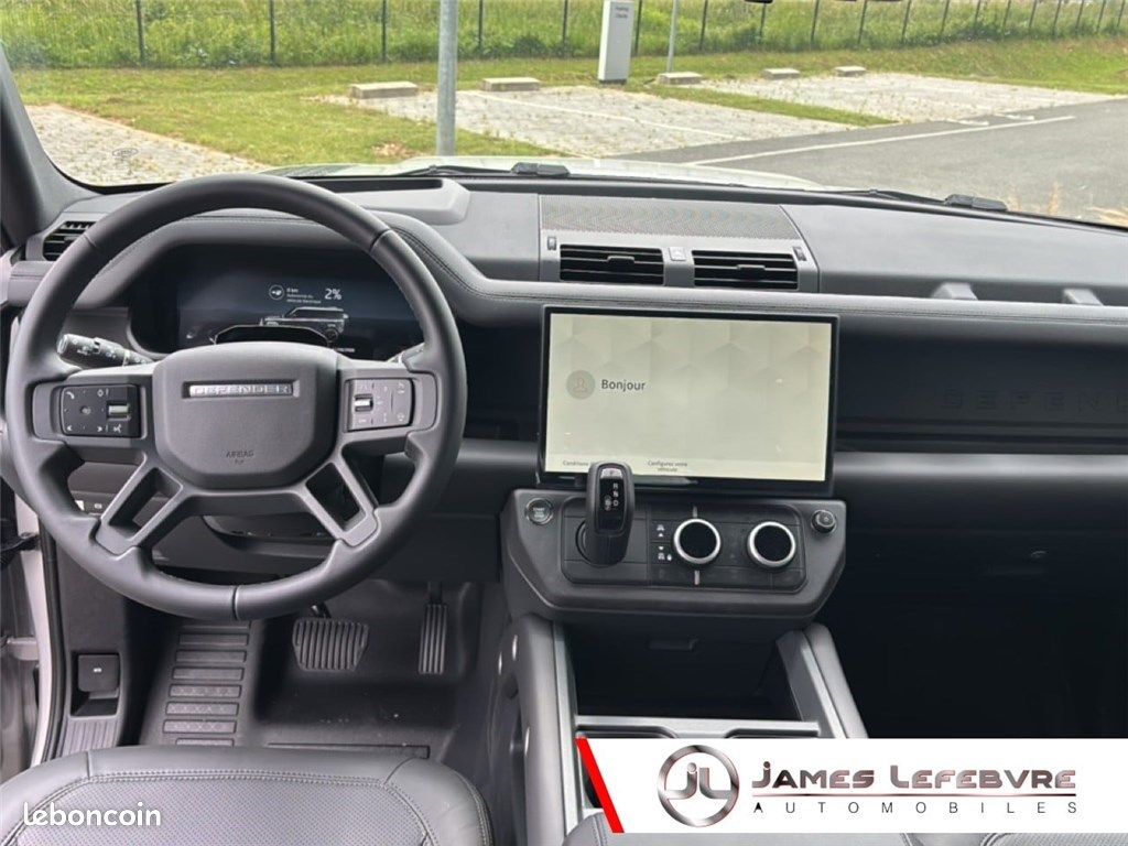 Land Rover Defender II PHEV 110 X-Dynamic HSE (image 8)