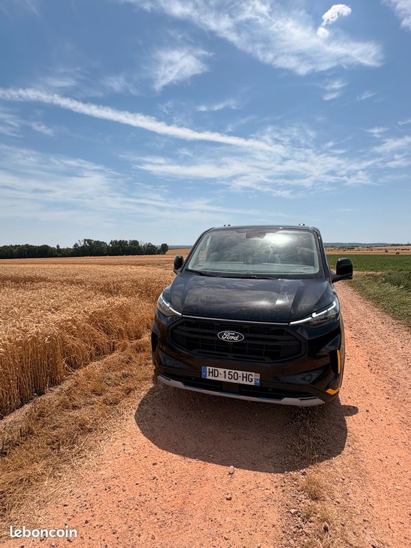 Ford transit trail custom150 cv NOIR état neuf (image 3)